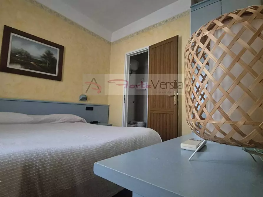 Immagine 47 di Albergo/B&B/Residence in vendita  a Camaiore