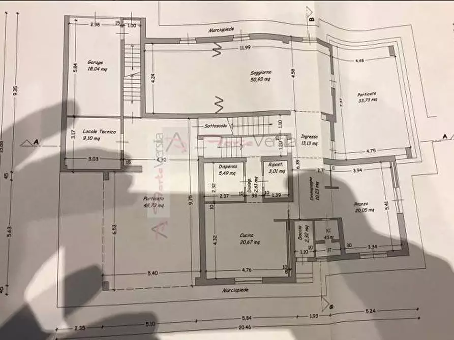 Immagine 25 di Villa in vendita  a Forte Dei Marmi