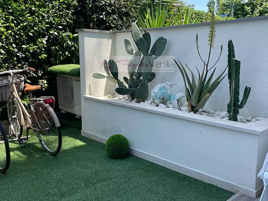 Immagine 16 di Appartamento in affitto  a Forte Dei Marmi