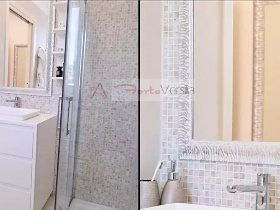 Immagine 16 di Villa in vendita  a Forte Dei Marmi