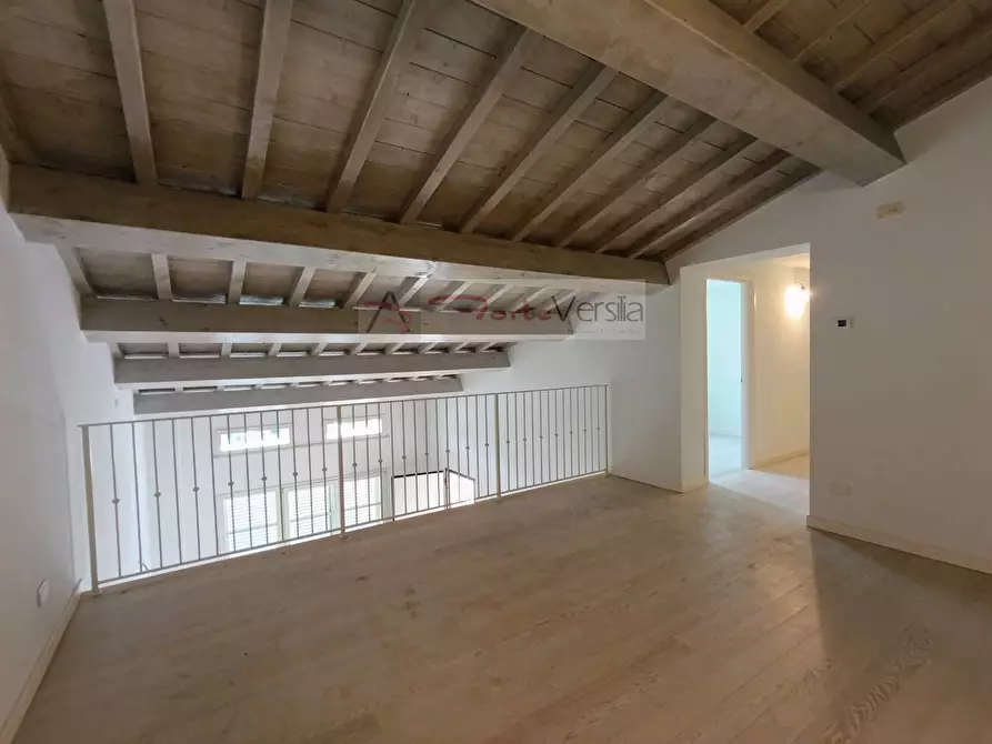 Immagine 14 di Villa in vendita  a Pietrasanta