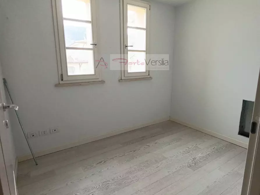 Immagine 18 di Villa in vendita  a Pietrasanta