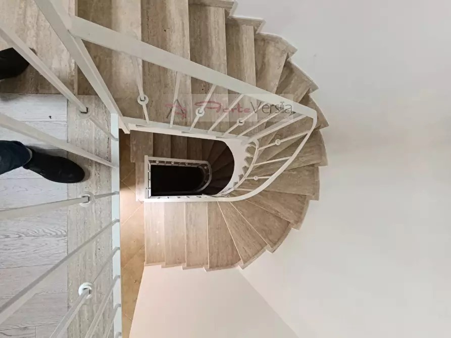 Immagine 25 di Villa in vendita  a Pietrasanta