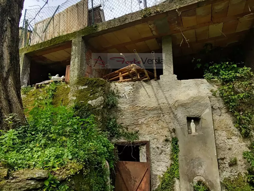 Immagine 15 di Casa semindipendente in vendita  a Pietrasanta