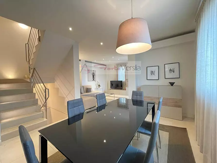 Immagine 2 di Casa indipendente in affitto  a Forte Dei Marmi