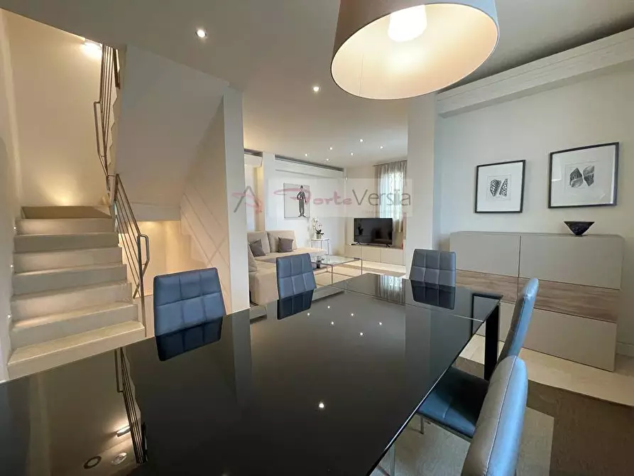 Immagine 5 di Casa indipendente in affitto  a Forte Dei Marmi