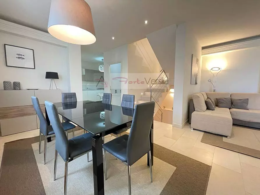 Immagine 7 di Casa indipendente in affitto  a Forte Dei Marmi