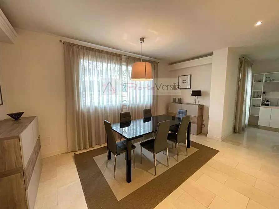 Immagine 8 di Casa indipendente in affitto  a Forte Dei Marmi