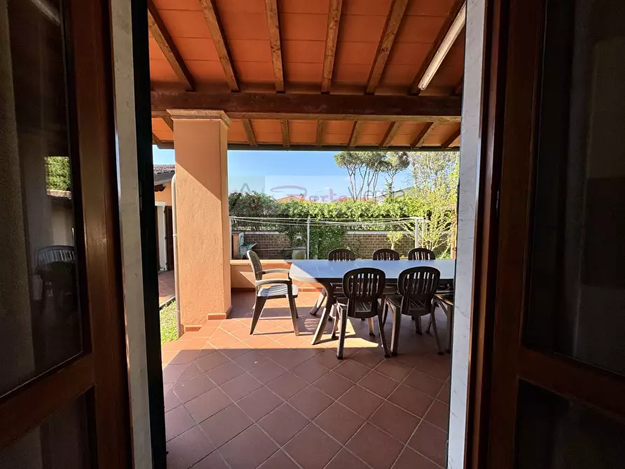 Immagine 20 di Villa in vendita  a Pietrasanta