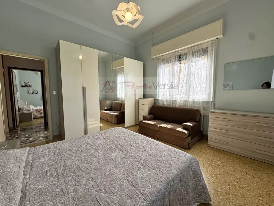 Immagine 35 di Villa in vendita  a Pietrasanta