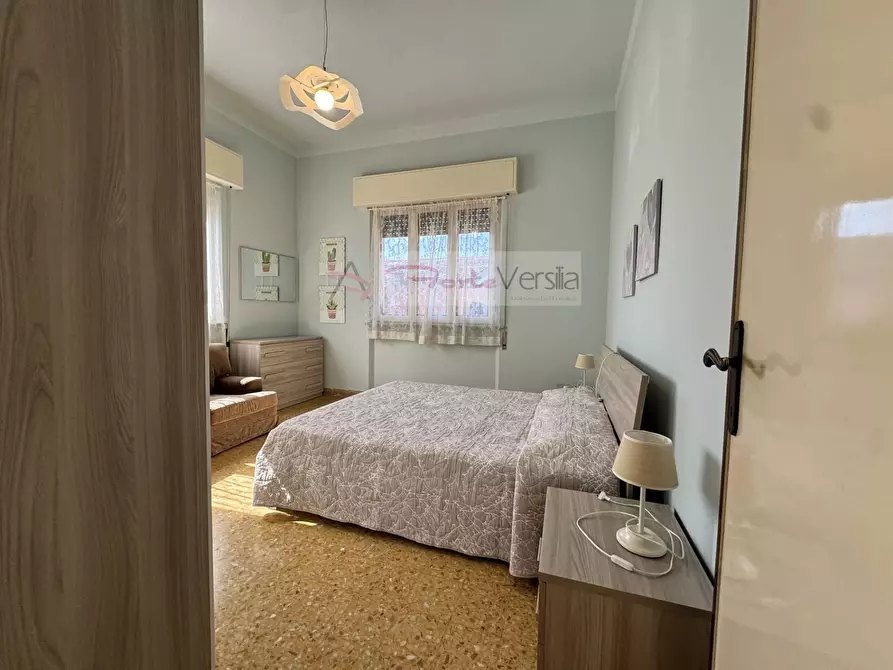 Immagine 37 di Villa in vendita  a Pietrasanta