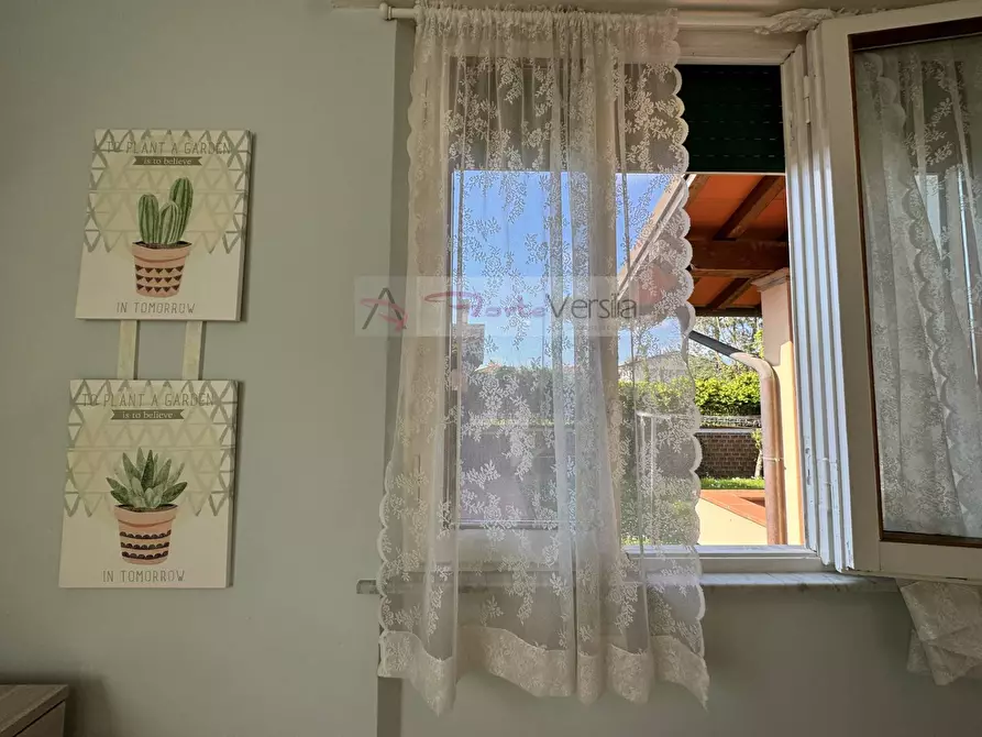 Immagine 40 di Villa in vendita  a Pietrasanta