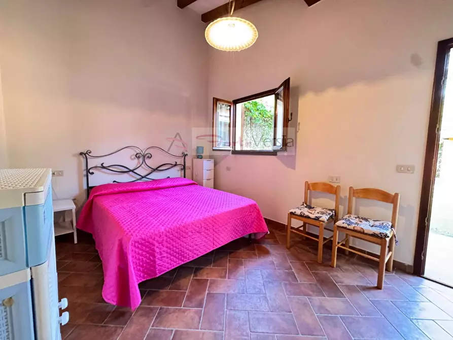 Immagine 54 di Villa in vendita  a Pietrasanta