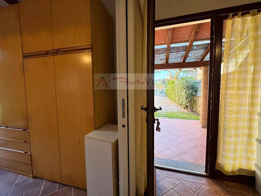 Immagine 55 di Villa in vendita  a Pietrasanta