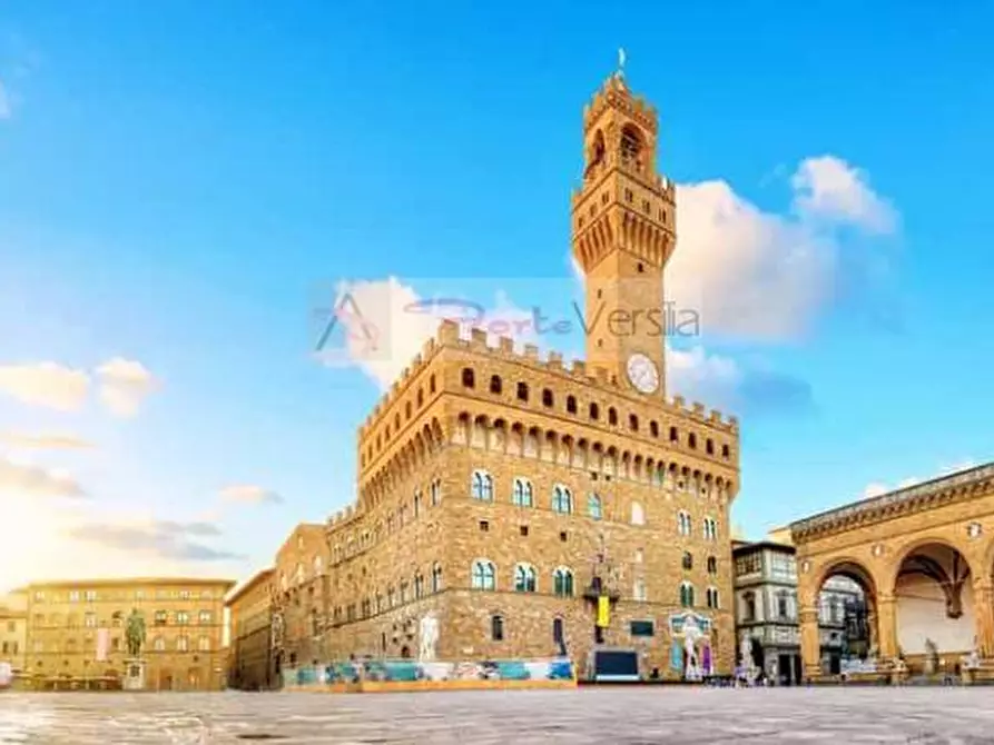 Immagine 5 di Locale commerciale in vendita  a Firenze