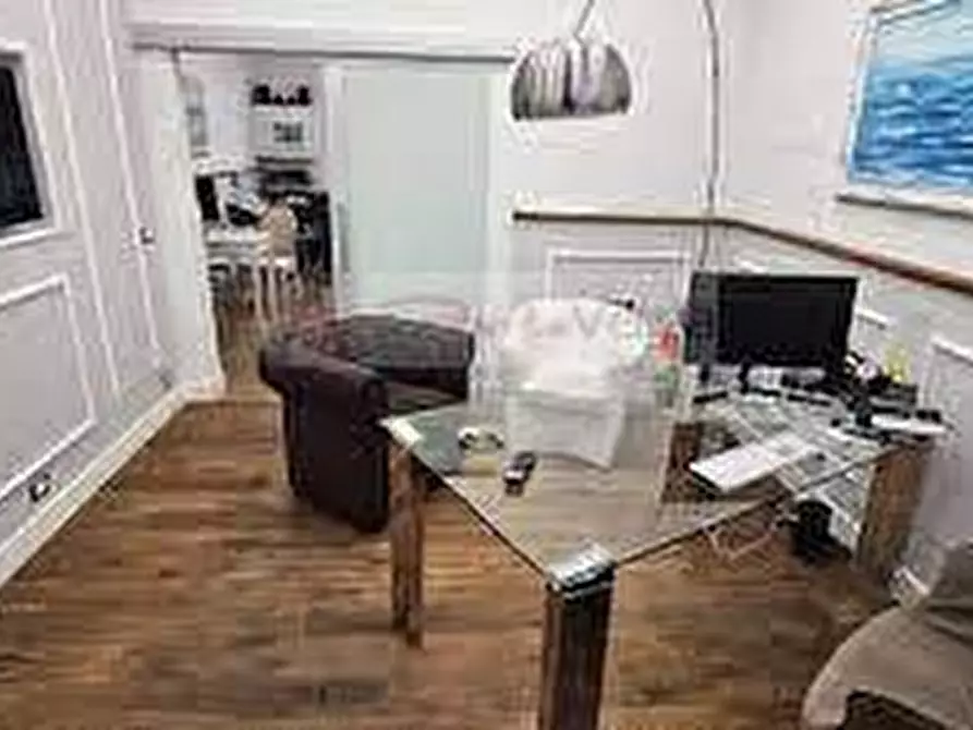 Immagine 38 di Villa in vendita  a Pietrasanta