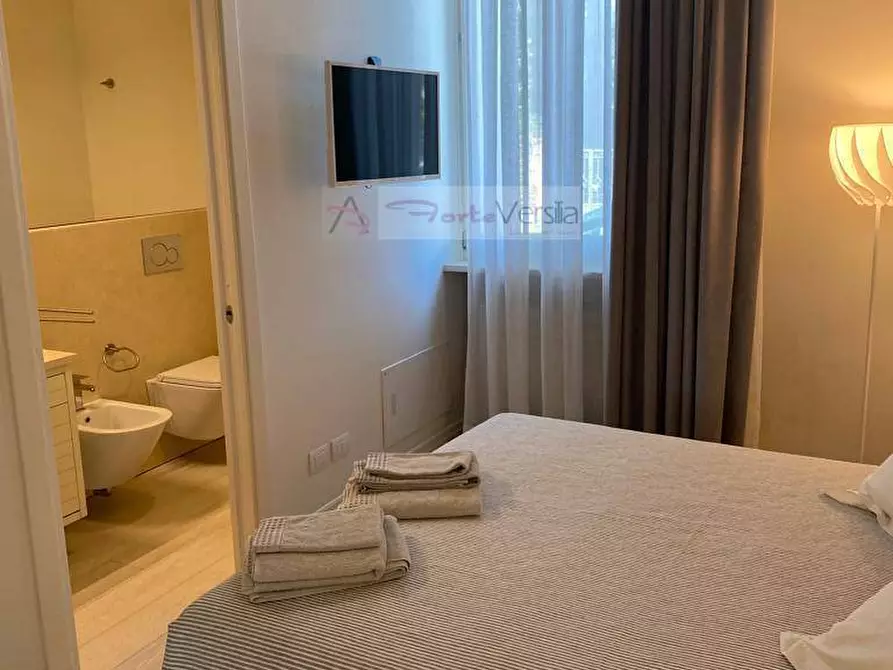 Immagine 20 di Villa in affitto  a Forte Dei Marmi