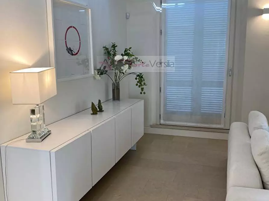 Immagine 10 di Villa in affitto  a Forte Dei Marmi