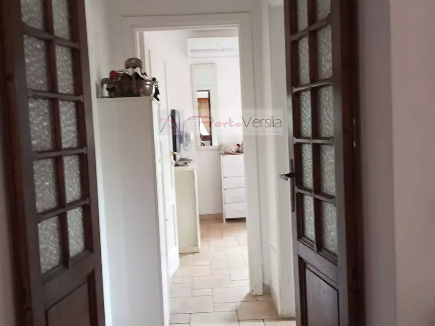 Immagine 7 di Villa in vendita  a Massa