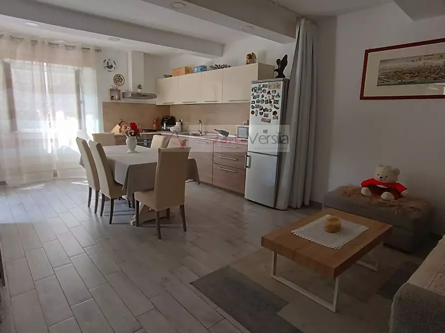 Immagine 1 di Appartamento in vendita  a Seravezza