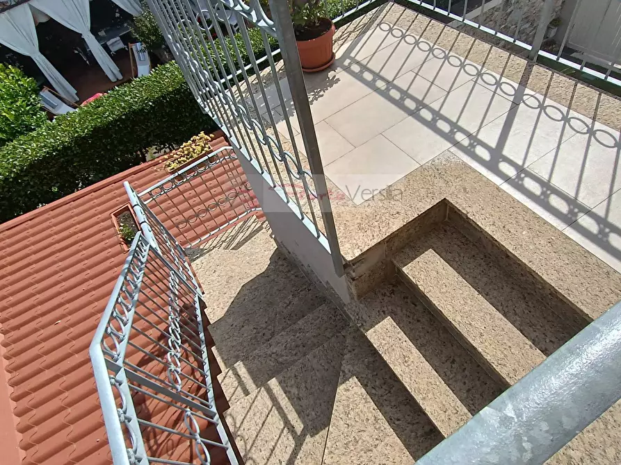 Immagine 13 di Appartamento in vendita  a Seravezza