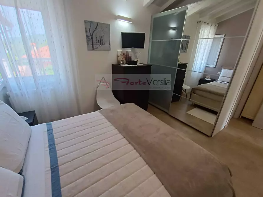 Immagine 36 di Appartamento in vendita  a Seravezza