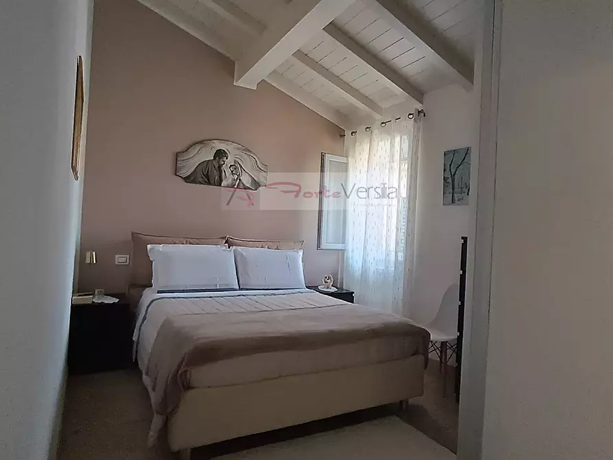 Immagine 38 di Appartamento in vendita  a Seravezza