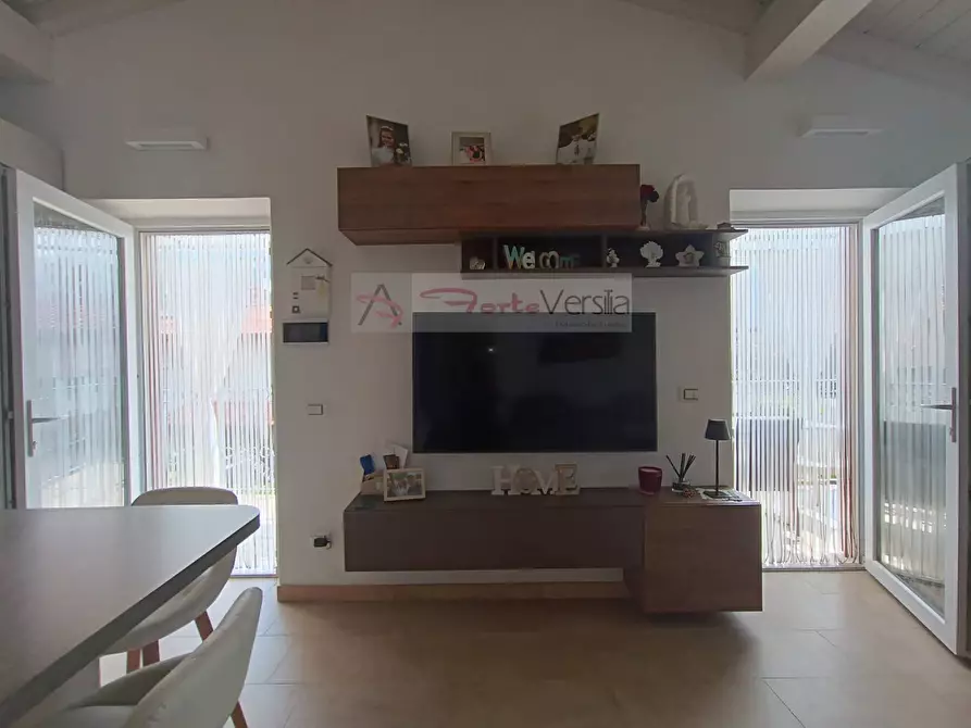 Immagine 21 di Appartamento in vendita  a Seravezza