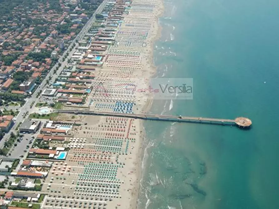 Immagine 2 di Albergo/B&B/Residence in vendita  a Forte Dei Marmi