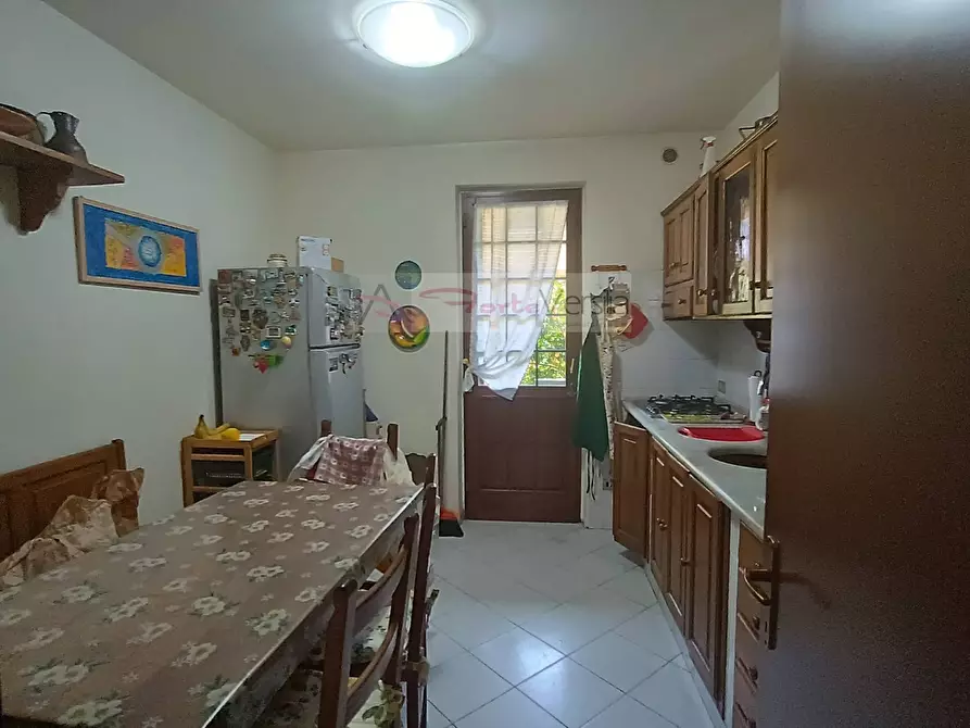 Immagine 6 di Villetta a schiera in vendita  a Massa