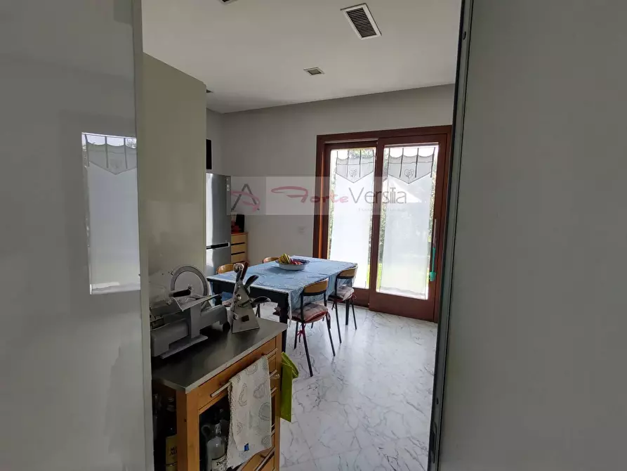 Immagine 39 di Villa in vendita  a San Romano In Garfagnana