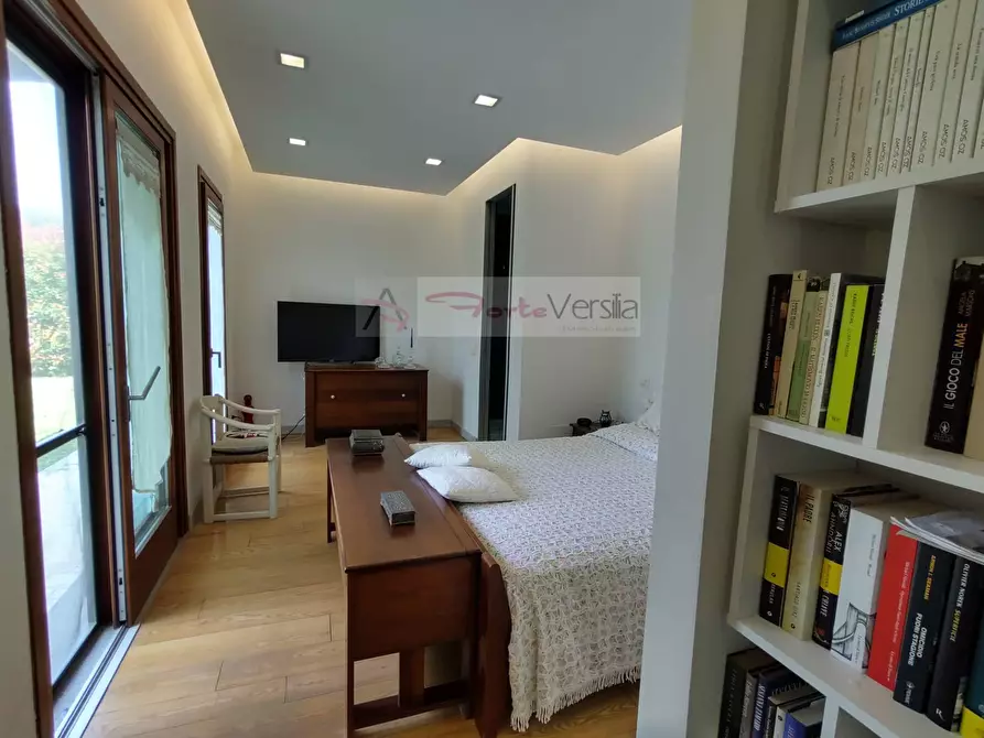 Immagine 27 di Villa in vendita  a San Romano In Garfagnana