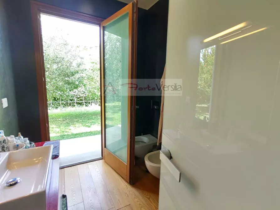 Immagine 22 di Villa in vendita  a San Romano In Garfagnana