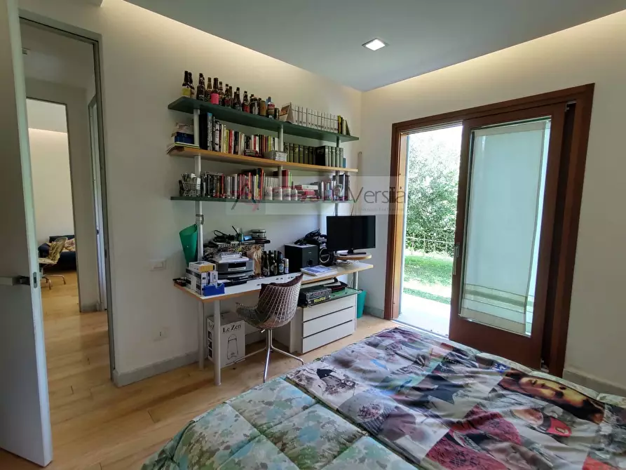 Immagine 16 di Villa in vendita  a San Romano In Garfagnana