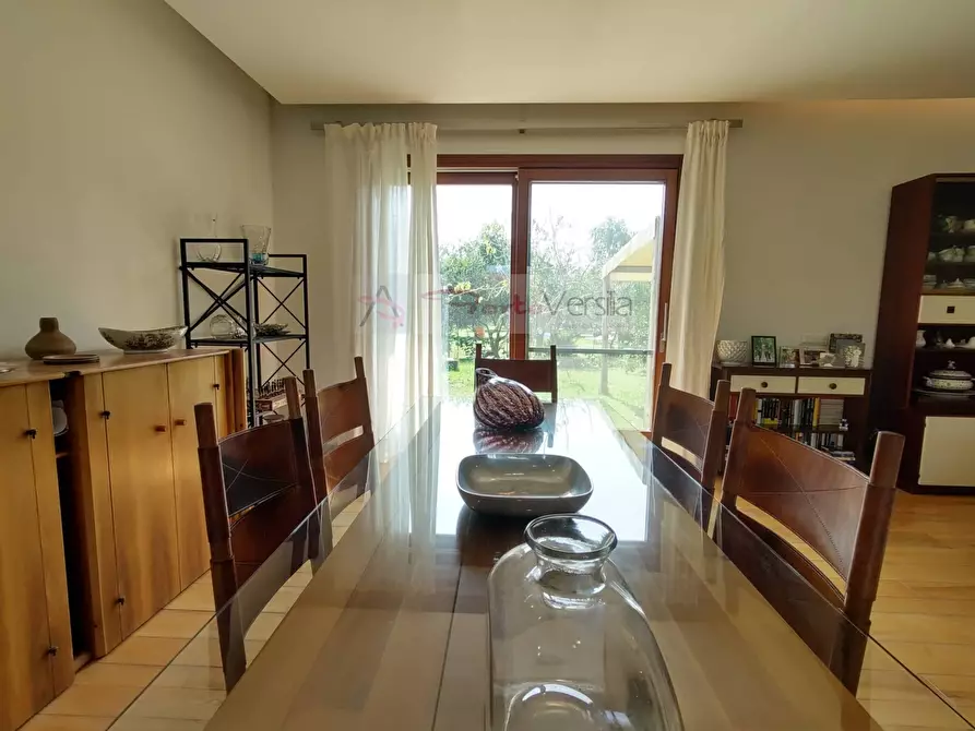 Immagine 9 di Villa in vendita  a San Romano In Garfagnana