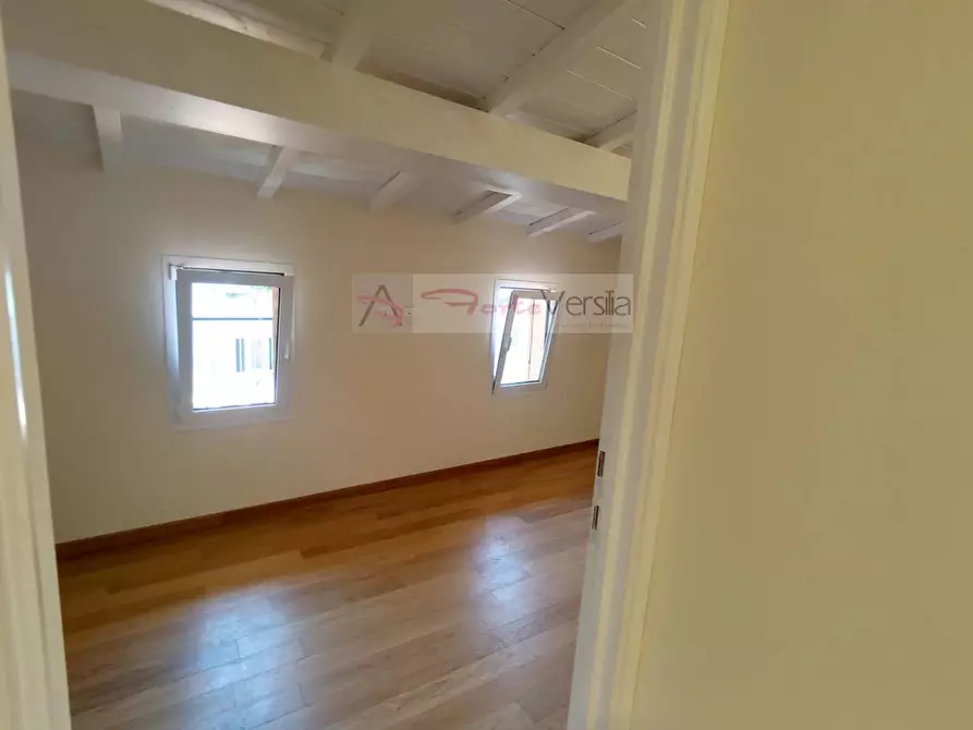 Immagine 30 di Casa indipendente in vendita  a Pietrasanta