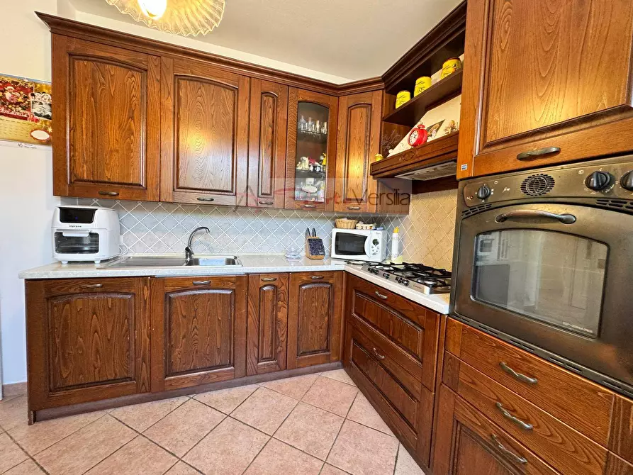 Immagine 10 di Casa indipendente in vendita  a Seravezza