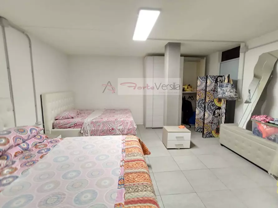 Immagine 17 di Appartamento in vendita  a Pietrasanta