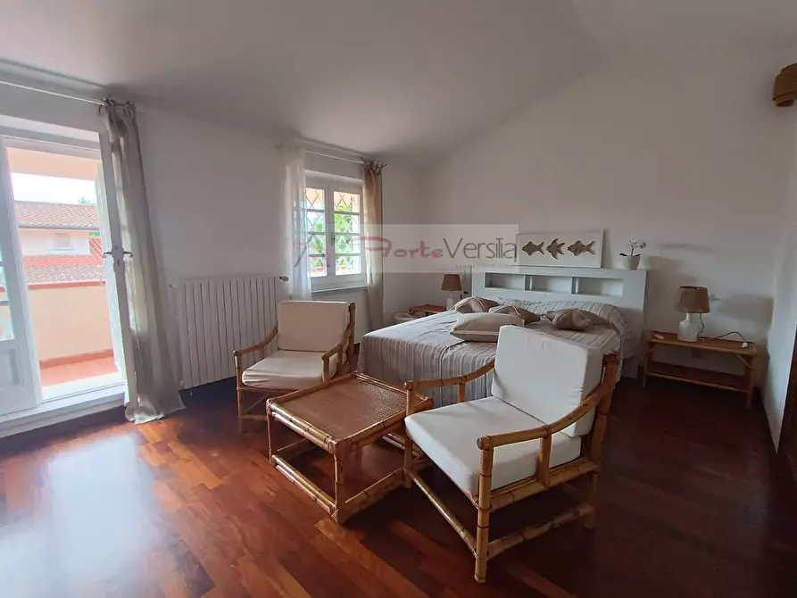Immagine 18 di Villa in affitto  a Forte Dei Marmi