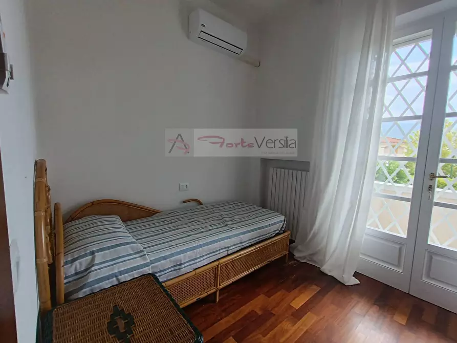 Immagine 24 di Villa in affitto  a Forte Dei Marmi