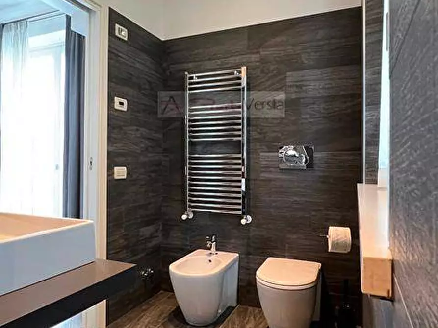 Immagine 16 di Villa in affitto  a Forte Dei Marmi