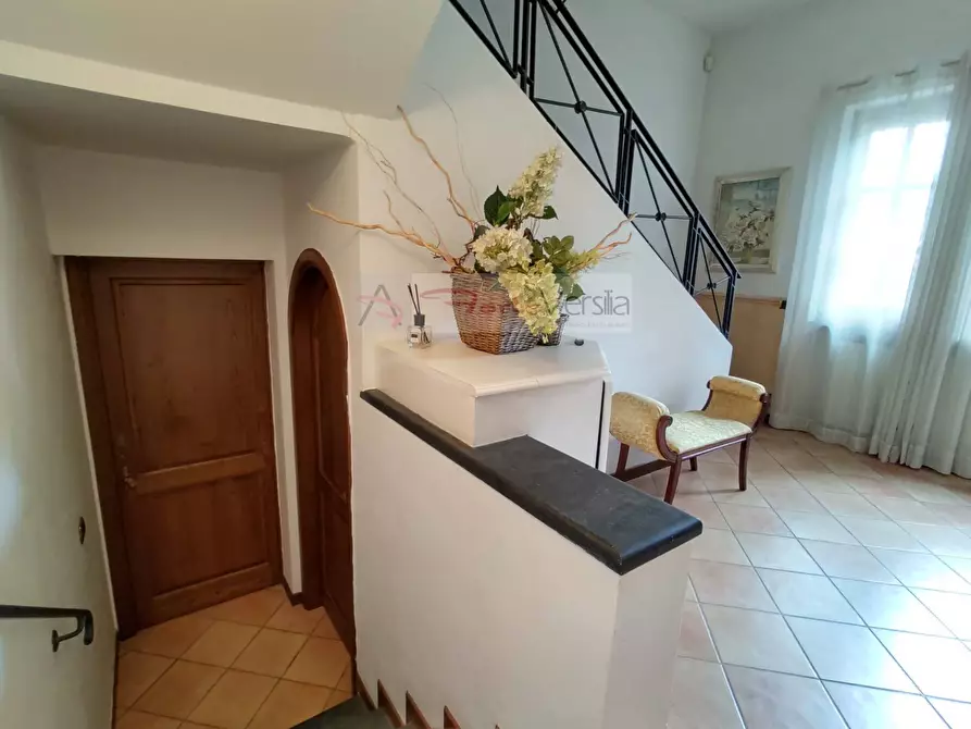 Immagine 13 di Villa in vendita  a Montignoso