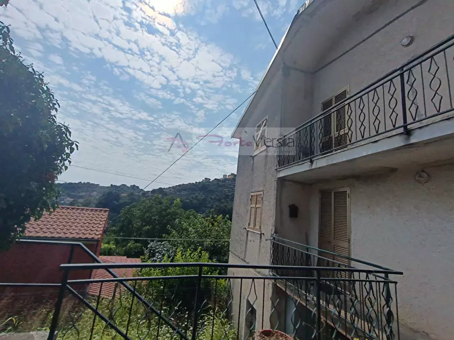 Immagine 5 di Casa semindipendente in vendita  a Montignoso