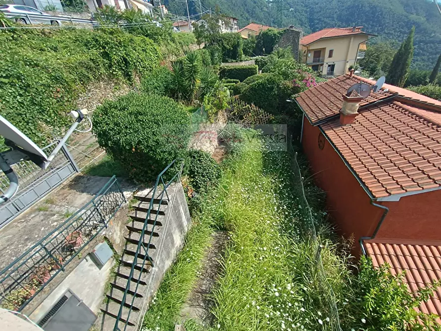 Immagine 2 di Casa semindipendente in vendita  a Montignoso