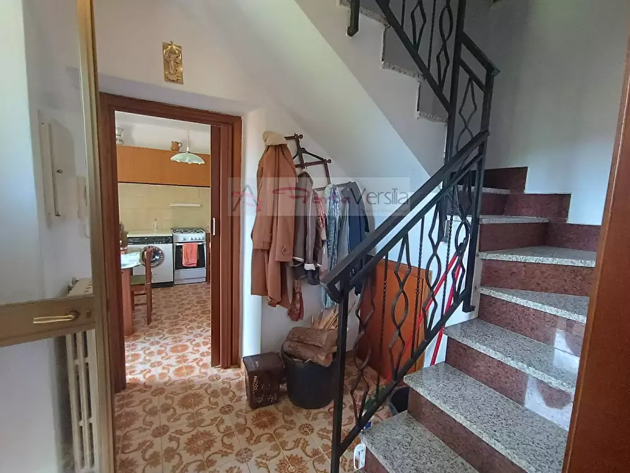 Immagine 12 di Casa semindipendente in vendita  a Montignoso