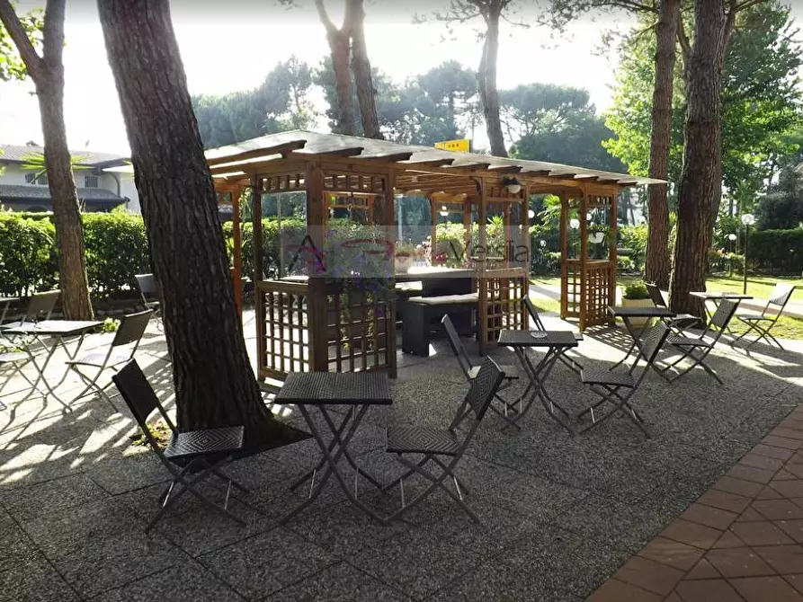 Immagine 3 di Albergo/B&B/Residence in vendita  a Montignoso