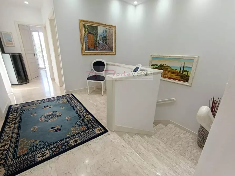 Immagine 10 di Casa indipendente in vendita  a Forte Dei Marmi