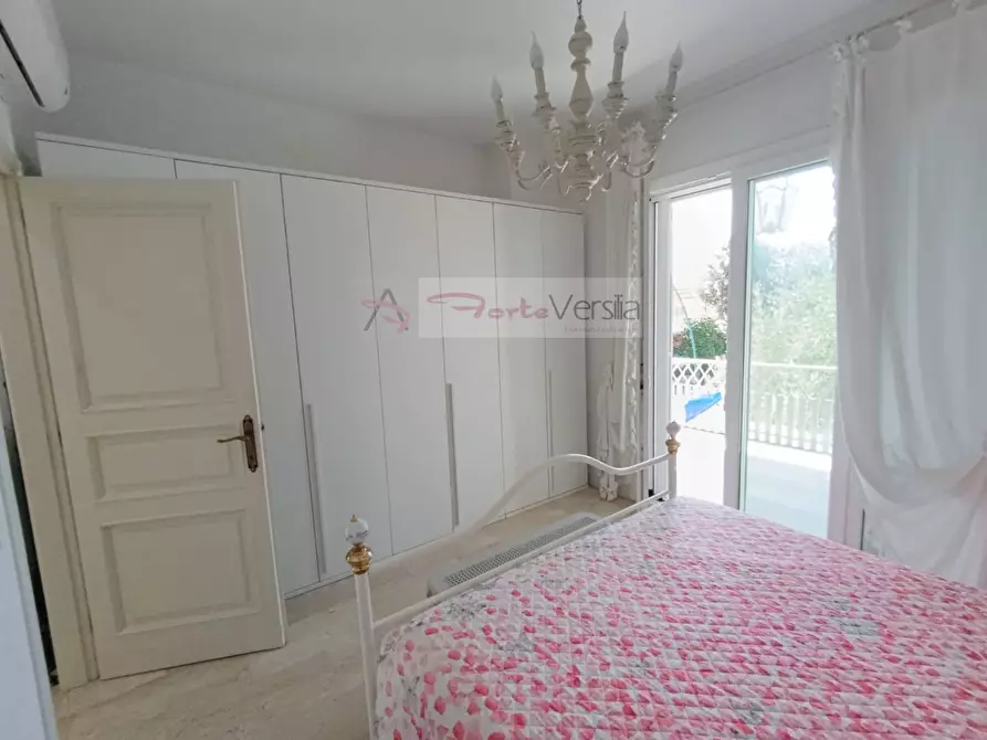 Immagine 28 di Casa indipendente in vendita  a Forte Dei Marmi