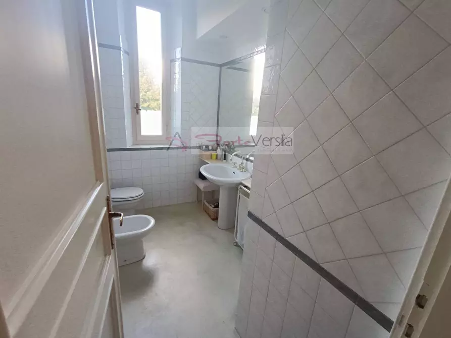 Immagine 16 di Appartamento in vendita  a Forte Dei Marmi