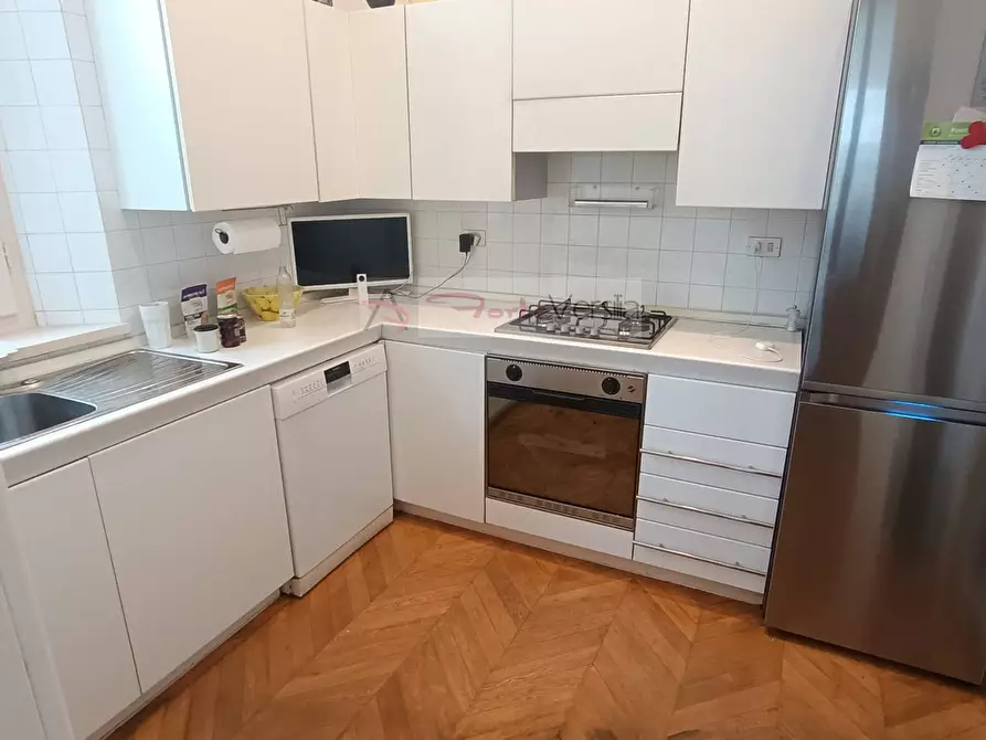 Immagine 9 di Appartamento in vendita  a Forte Dei Marmi